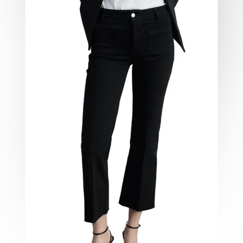 NYDJ BLACK SIZE 10 FLARE CAPRI JEANS